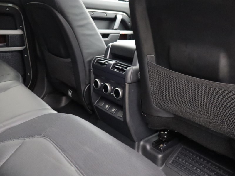 Used Land Rover Defender 2024 for sale - 77690965: Photo 18