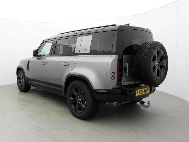 Used Land Rover Defender 2024 for sale - 77690965: Photo 2