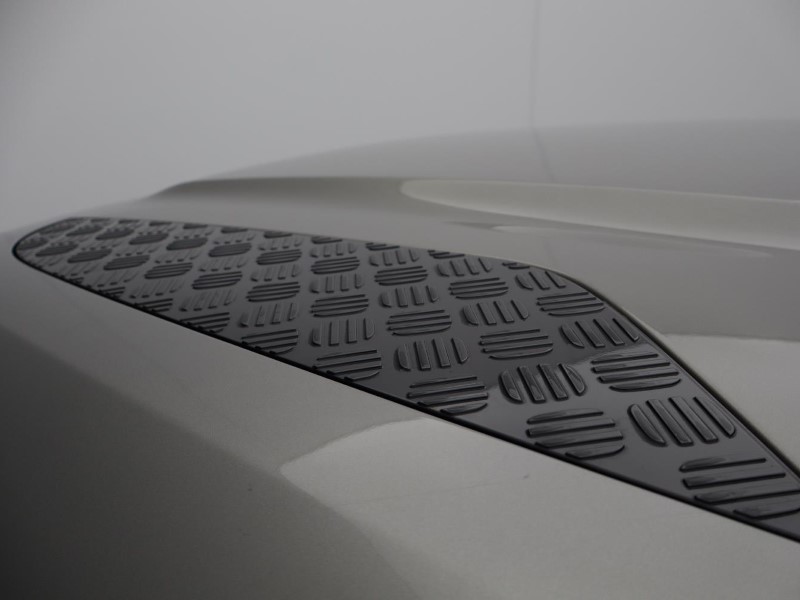 Used Land Rover Defender 2024 for sale - 77690965: Photo 35