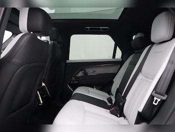 Used Land Rover Range Rover Sport 2026 for sale - 78858032: Photo