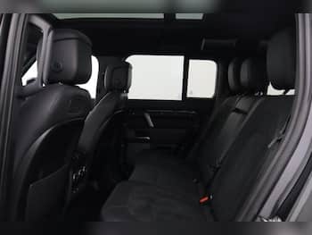 Used Land Rover Defender 2021 for sale - 79879389: Photo