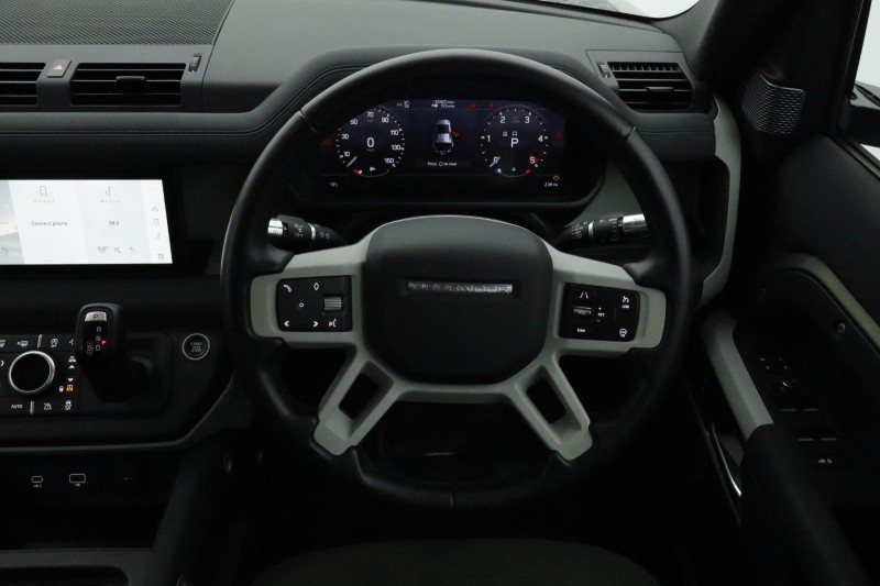 Used Land Rover Defender 2021 for sale - 76981718: Photo 15