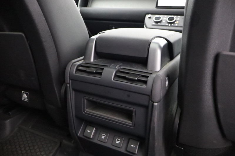 Used Land Rover Defender 2021 for sale - 76981718: Photo 18