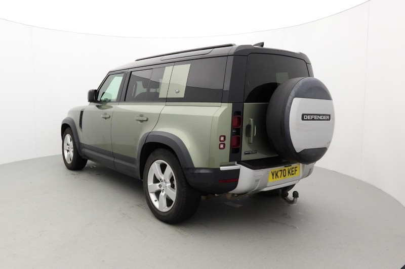 Used Land Rover Defender 2021 for sale - 76981718: Photo 2