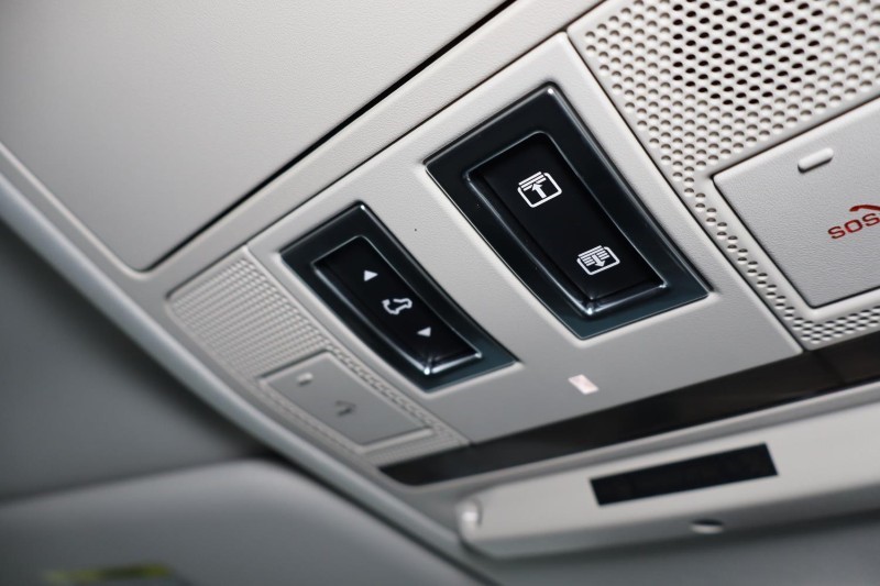 Used Land Rover Defender 2021 for sale - 76981718: Photo 47