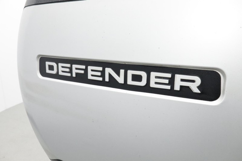 Used Land Rover Defender 2021 for sale - 76981718: Photo 61