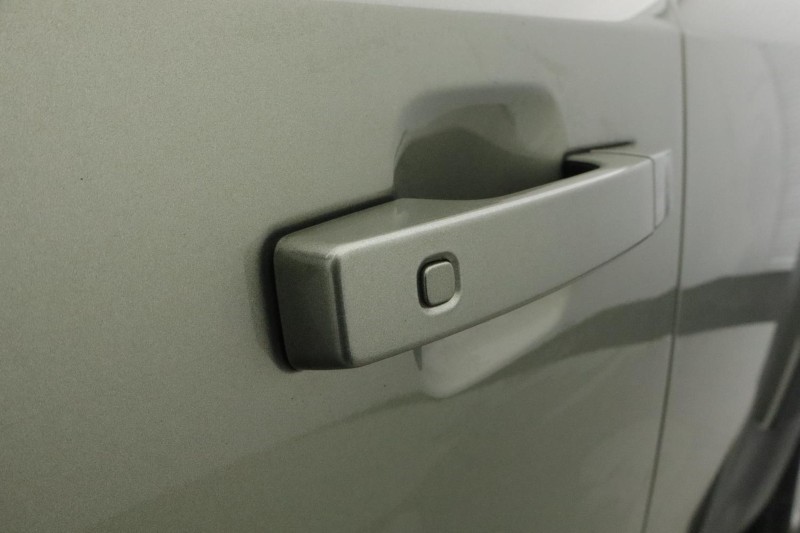 Used Land Rover Defender 2021 for sale - 76981718: Photo 68