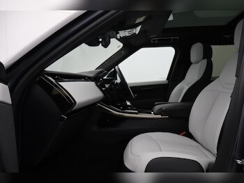 Used Land Rover Range Rover Sport 2025 for sale - 78266835: Photo