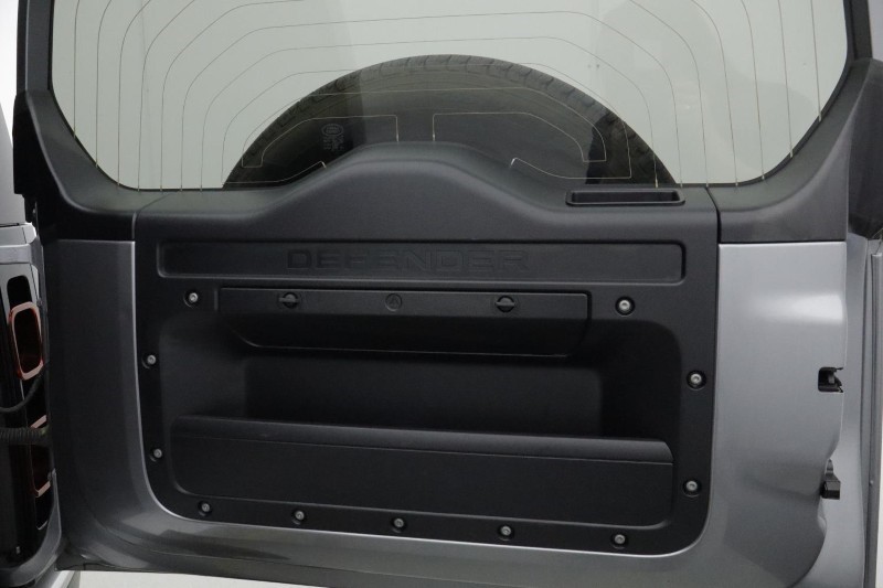 Used Land Rover Defender 2023 for sale - 76981807: Photo 29