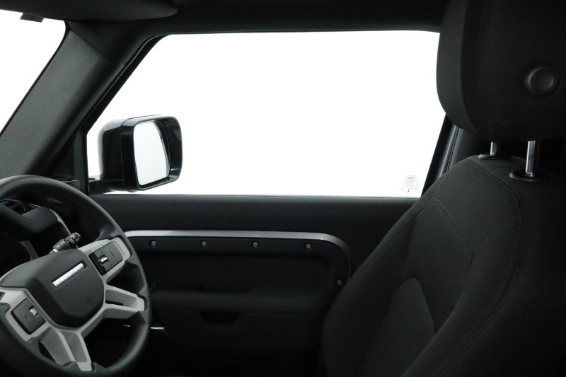 Used Land Rover Defender 2023 for sale - 76981807: Photo 42