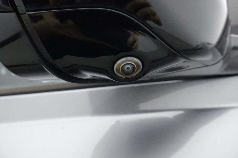 Used Land Rover Defender 2023 for sale - 76981807: Photo 59