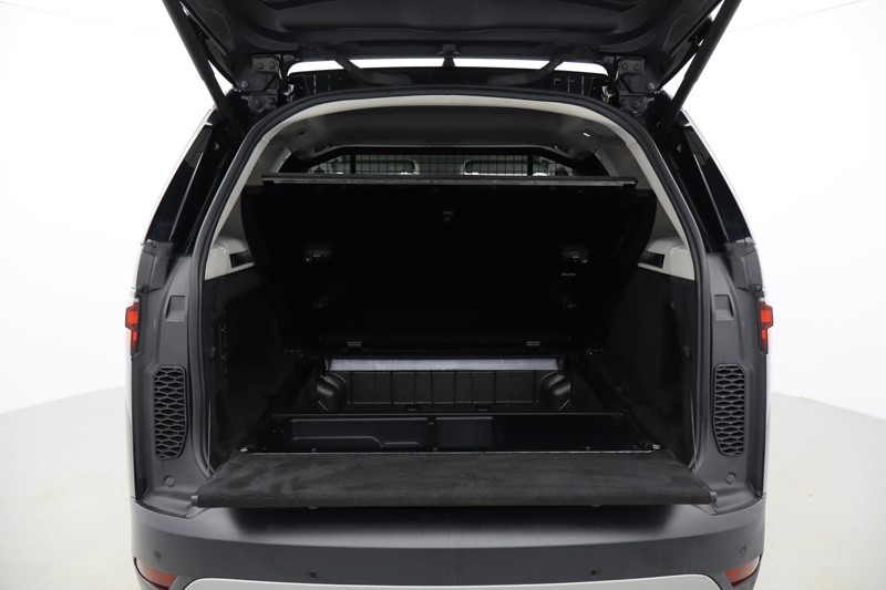 Used Land Rover Discovery 2021 for sale - 76980885: Photo 10