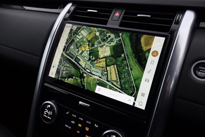 Used Land Rover Discovery 2021 for sale - 76980885: Photo 11