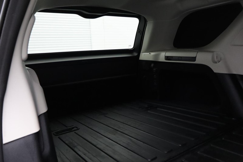 Used Land Rover Discovery 2021 for sale - 76980885: Photo 51