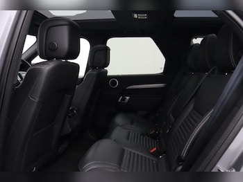 Used Land Rover Discovery 2025 for sale - 79295543: Photo