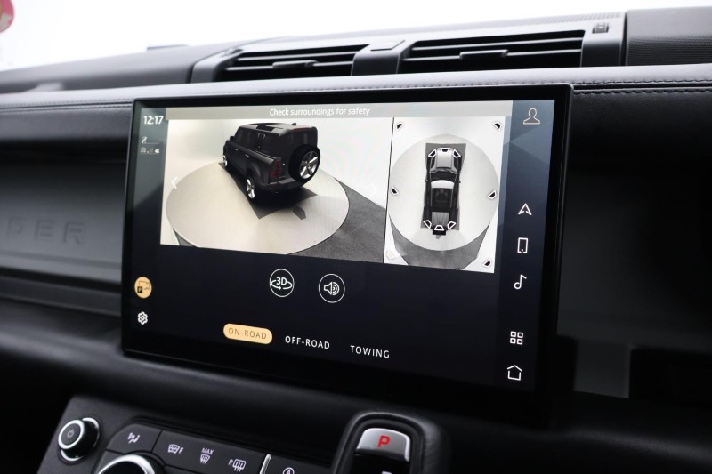 Used Land Rover Defender 2023 for sale - 77285833: Photo 12