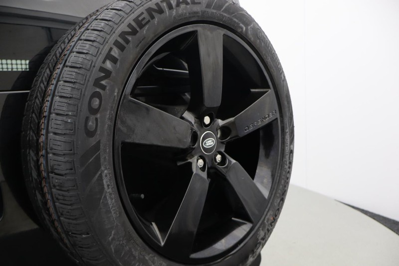 Used Land Rover Defender 2023 for sale - 77285833: Photo 25