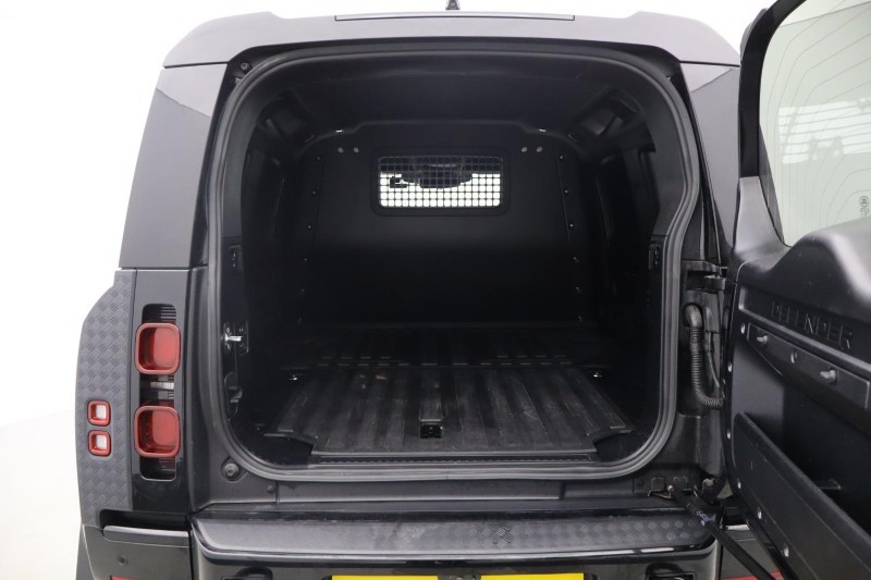 Used Land Rover Defender 2023 for sale - 77285833: Photo 26