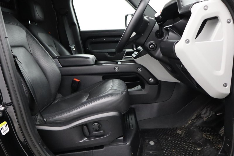 Used Land Rover Defender 2023 for sale - 77285833: Photo 40