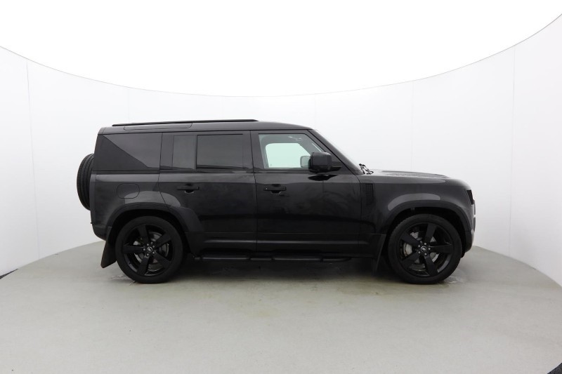 Used Land Rover Defender 2023 for sale - 77285833: Photo 5