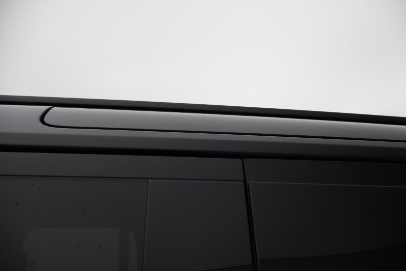 Used Land Rover Defender 2023 for sale - 78014728: Photo 40