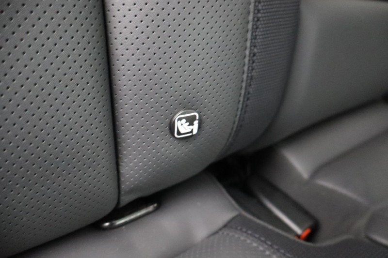 Used Land Rover Defender 2023 for sale - 78014728: Photo 42