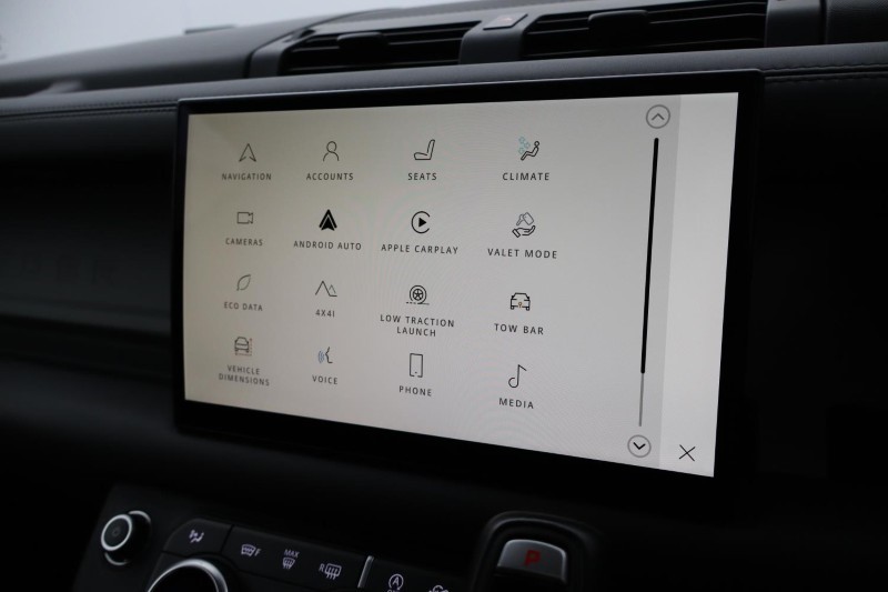 Used Land Rover Defender 2023 for sale - 78014728: Photo 51