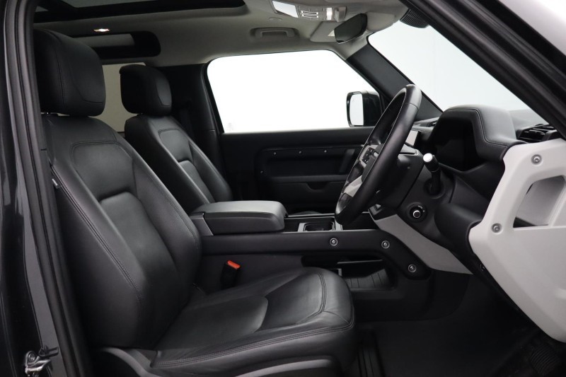 Used Land Rover Defender 2023 for sale - 77890142: Photo 39