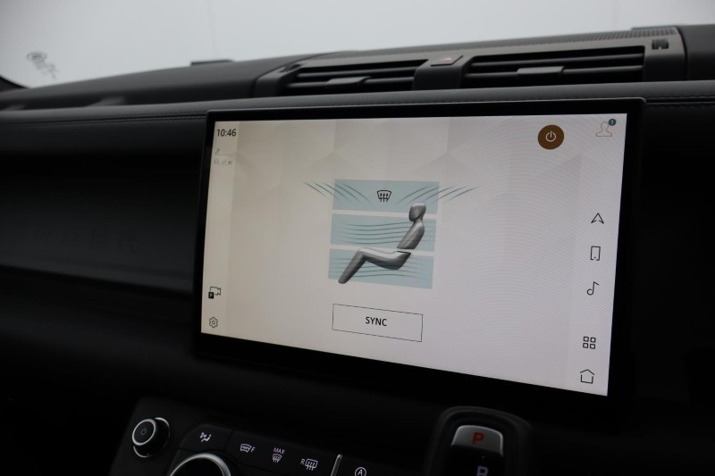 Used Land Rover Defender 2023 for sale - 77890142: Photo 44