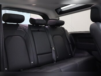 Used Land Rover Defender 2023 for sale - 77890142: Photo