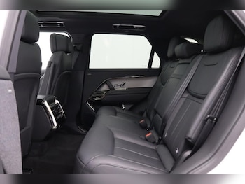 Used Land Rover Range Rover Sport 2023 for sale - 76981875: Photo