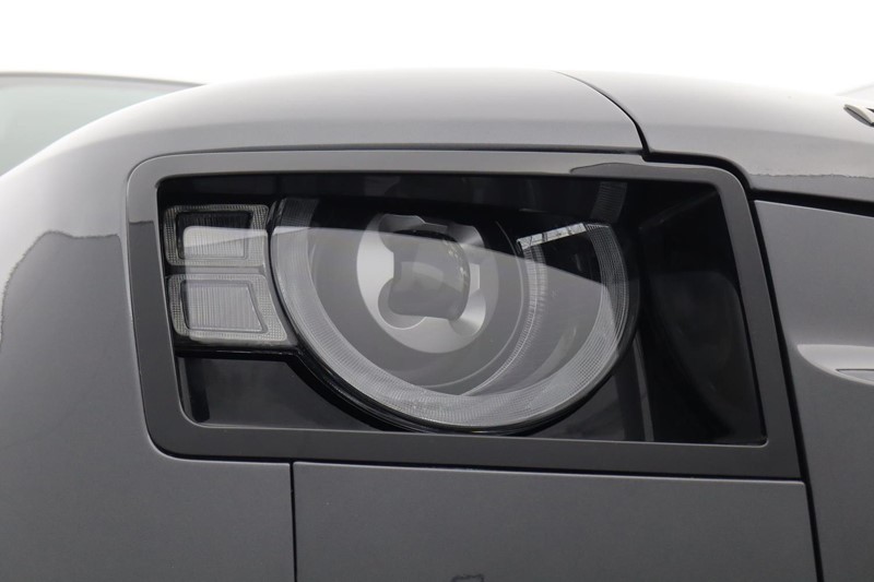 Used Land Rover Defender 2024 for sale - 76983944: Photo 17