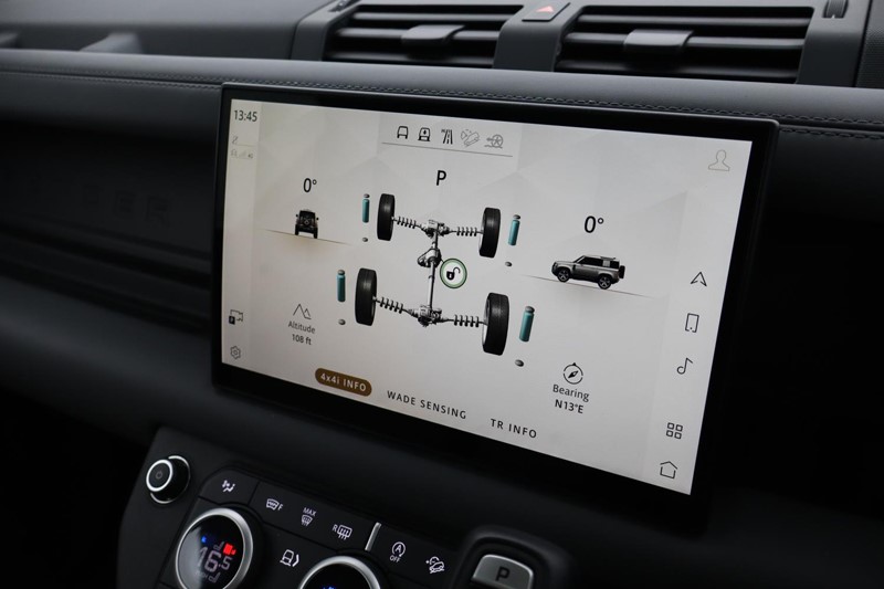 Used Land Rover Defender 2024 for sale - 76983944: Photo 44