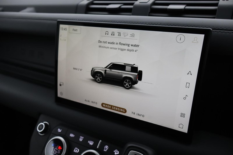 Used Land Rover Defender 2024 for sale - 76983944: Photo 45