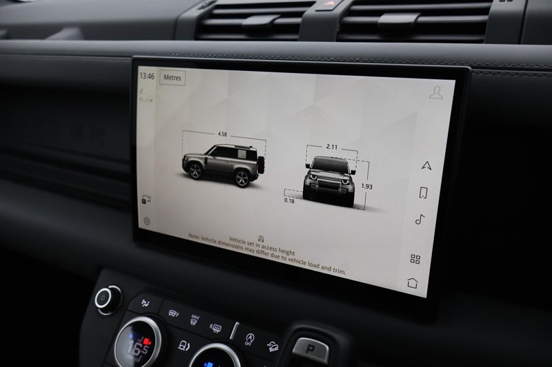 Used Land Rover Defender 2024 for sale - 76983944: Photo 48