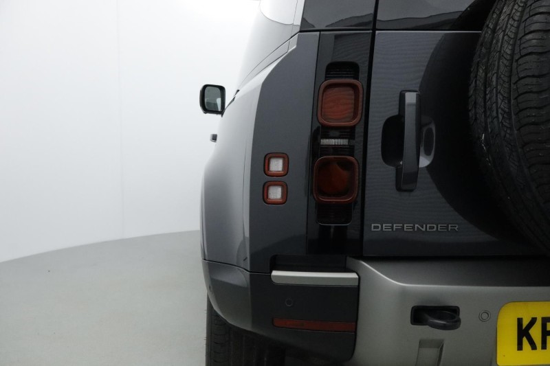 Used Land Rover Defender 2024 for sale - 76983944: Photo 64