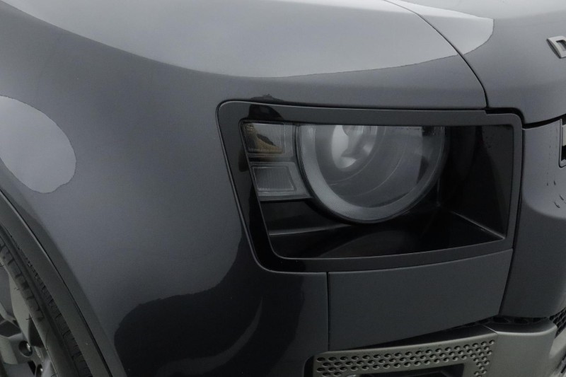 Used Land Rover Defender 2024 for sale - 76983944: Photo 71