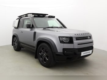 Used Land Rover Defender 2024 for sale - 78370598: Photo