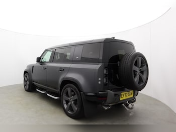 Used Land Rover Defender 2022 for sale - 79536080: Photo