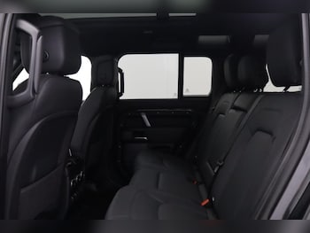 Used Land Rover Defender 2022 for sale - 79536080: Photo