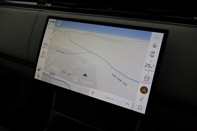 Used Land Rover Range Rover 2025 for sale - 77435231: Photo 11