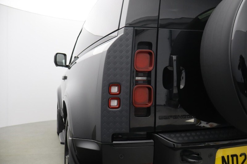 Used Land Rover Defender 2025 for sale - 78108860: Photo 19