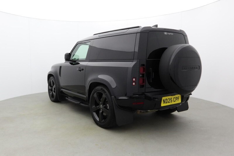 Used Land Rover Defender 2025 for sale - 78108860: Photo 2