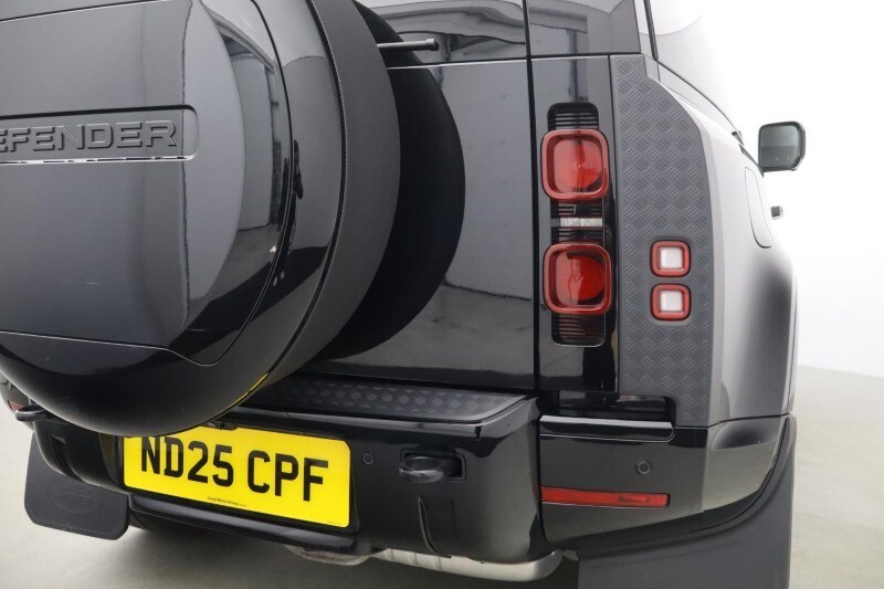 Used Land Rover Defender 2025 for sale - 78108860: Photo 24