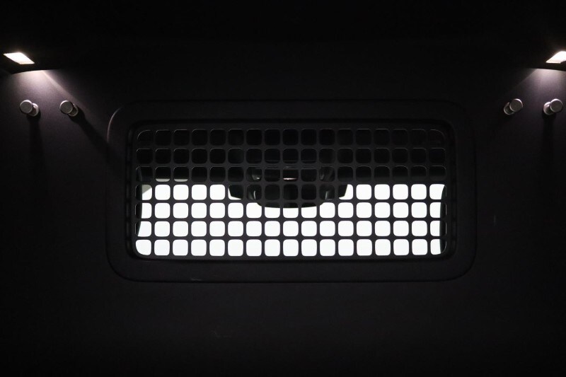 Used Land Rover Defender 2025 for sale - 78108860: Photo 27