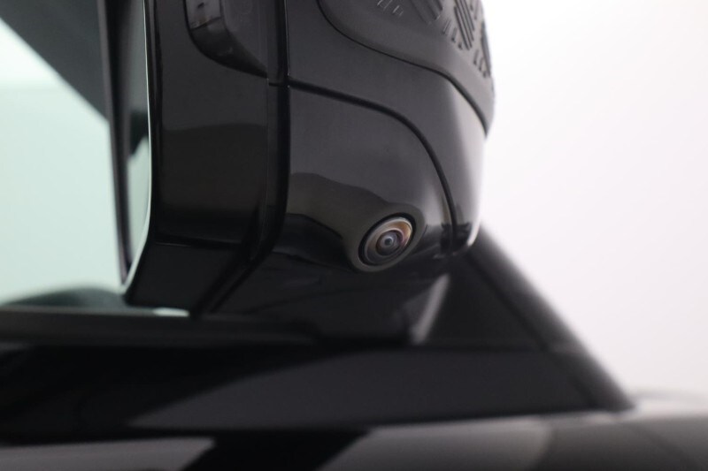 Used Land Rover Defender 2025 for sale - 78108860: Photo 32