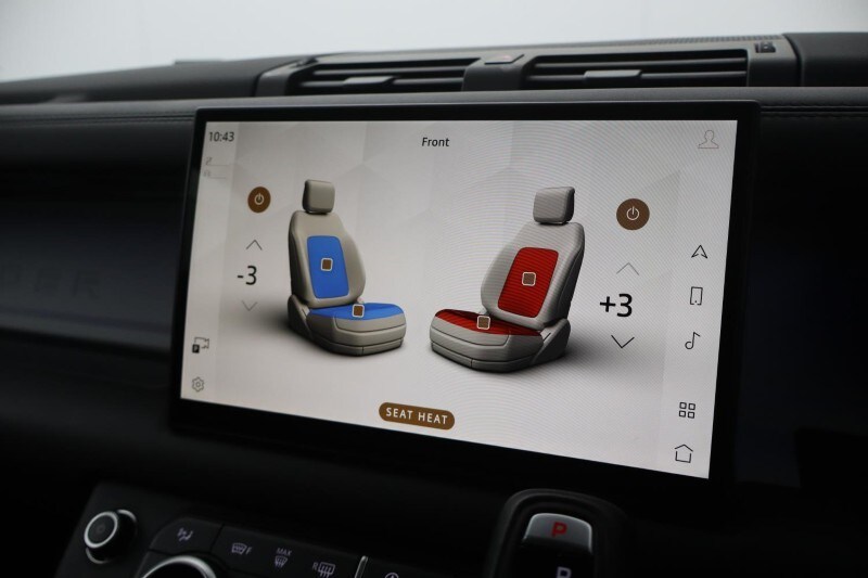 Used Land Rover Defender 2025 for sale - 78108860: Photo 40