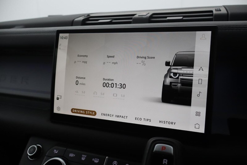 Used Land Rover Defender 2025 for sale - 78108860: Photo 44