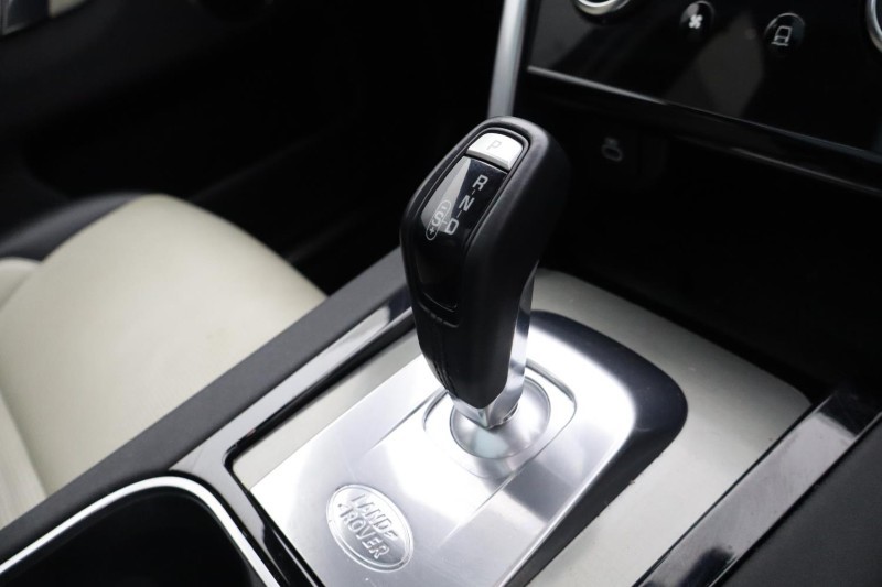 Used Land Rover Discovery Sport 2022 for sale - 77903438: Photo 13