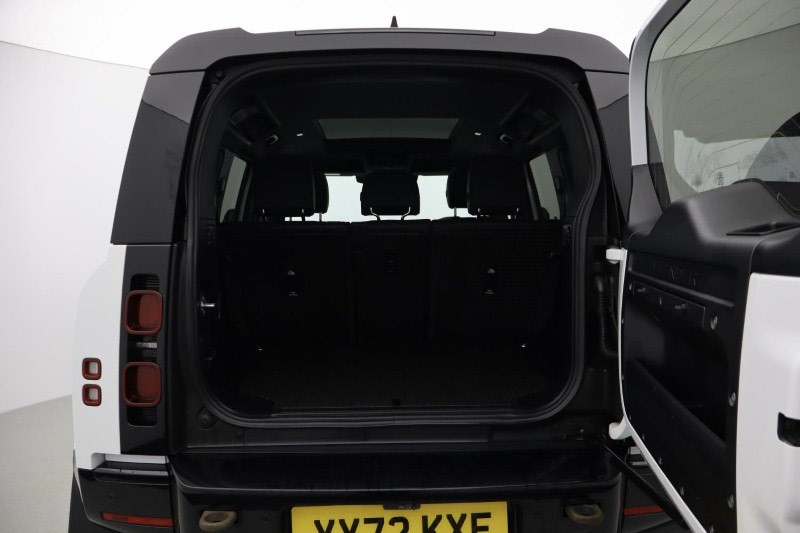 Used Land Rover Defender 2022 for sale - 76982021: Photo 10